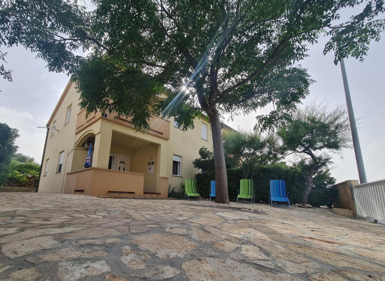 Apartman ˝Abaza˝ Vir Ngoại thất bức ảnh