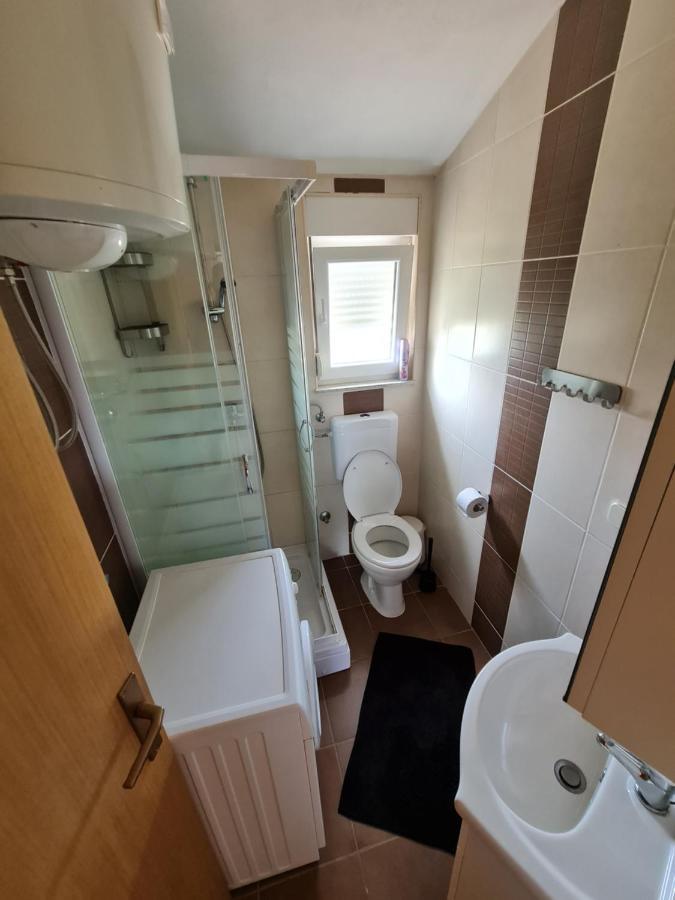 Apartman ˝Abaza˝ Vir Ngoại thất bức ảnh
