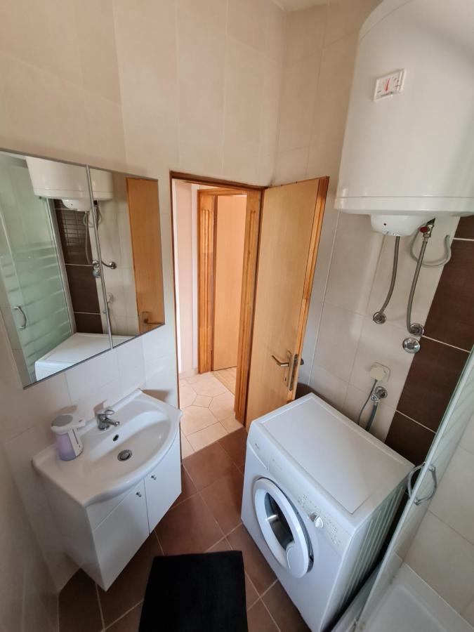Apartman ˝Abaza˝ Vir Ngoại thất bức ảnh