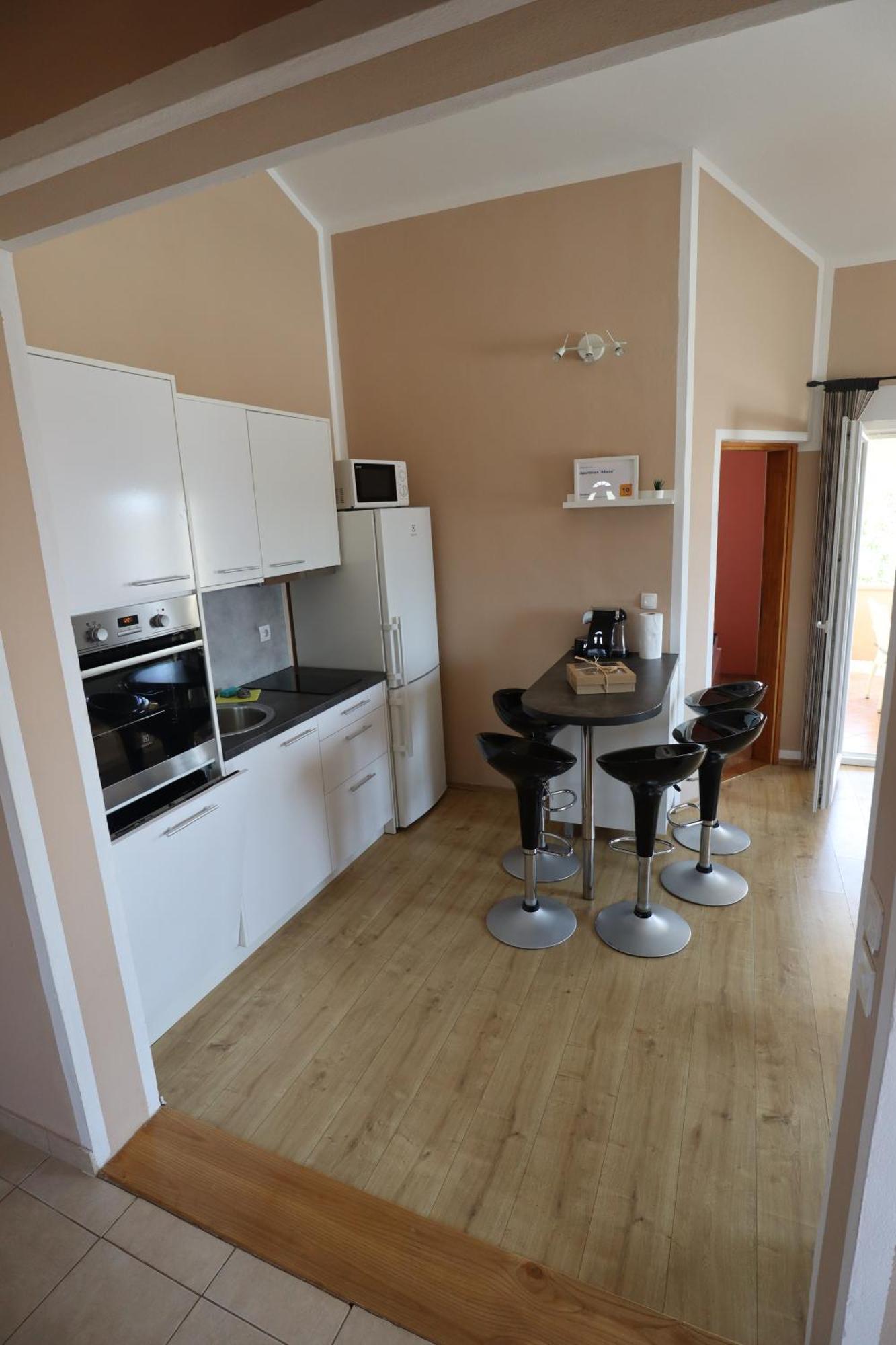 Apartman ˝Abaza˝ Vir Ngoại thất bức ảnh
